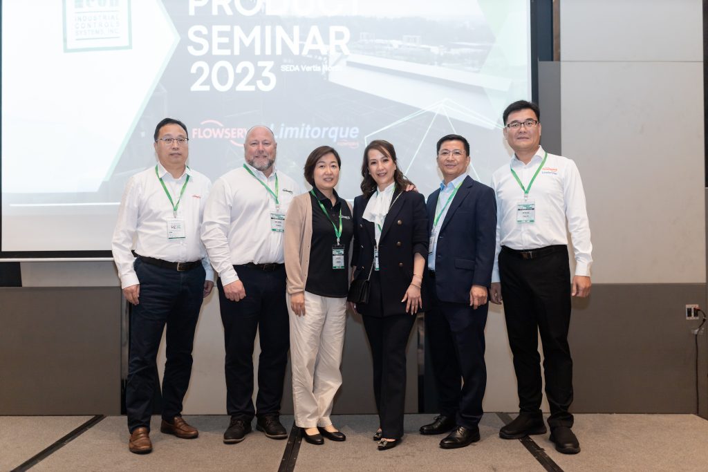 Flowserve Team together with ICON President & VP